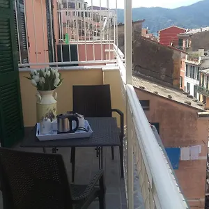 Rollando Guest house